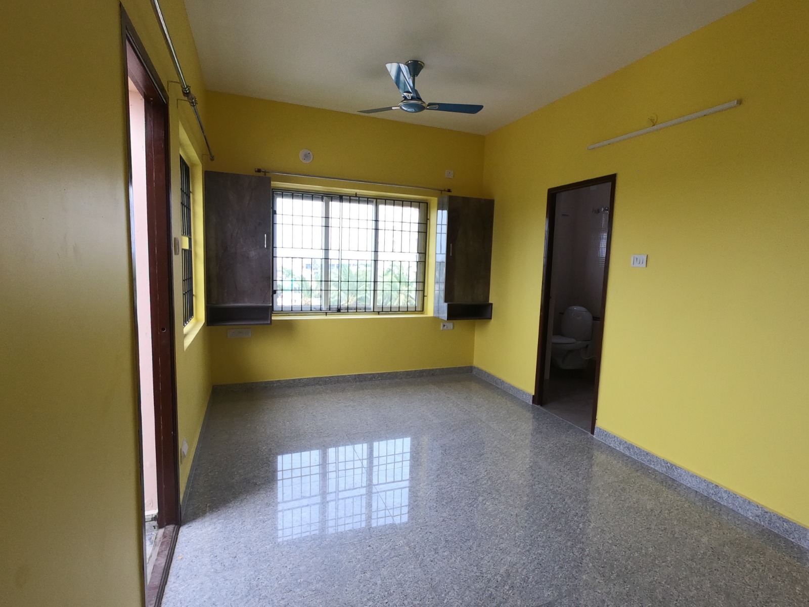 2bhk-lat-in-pallikaranai