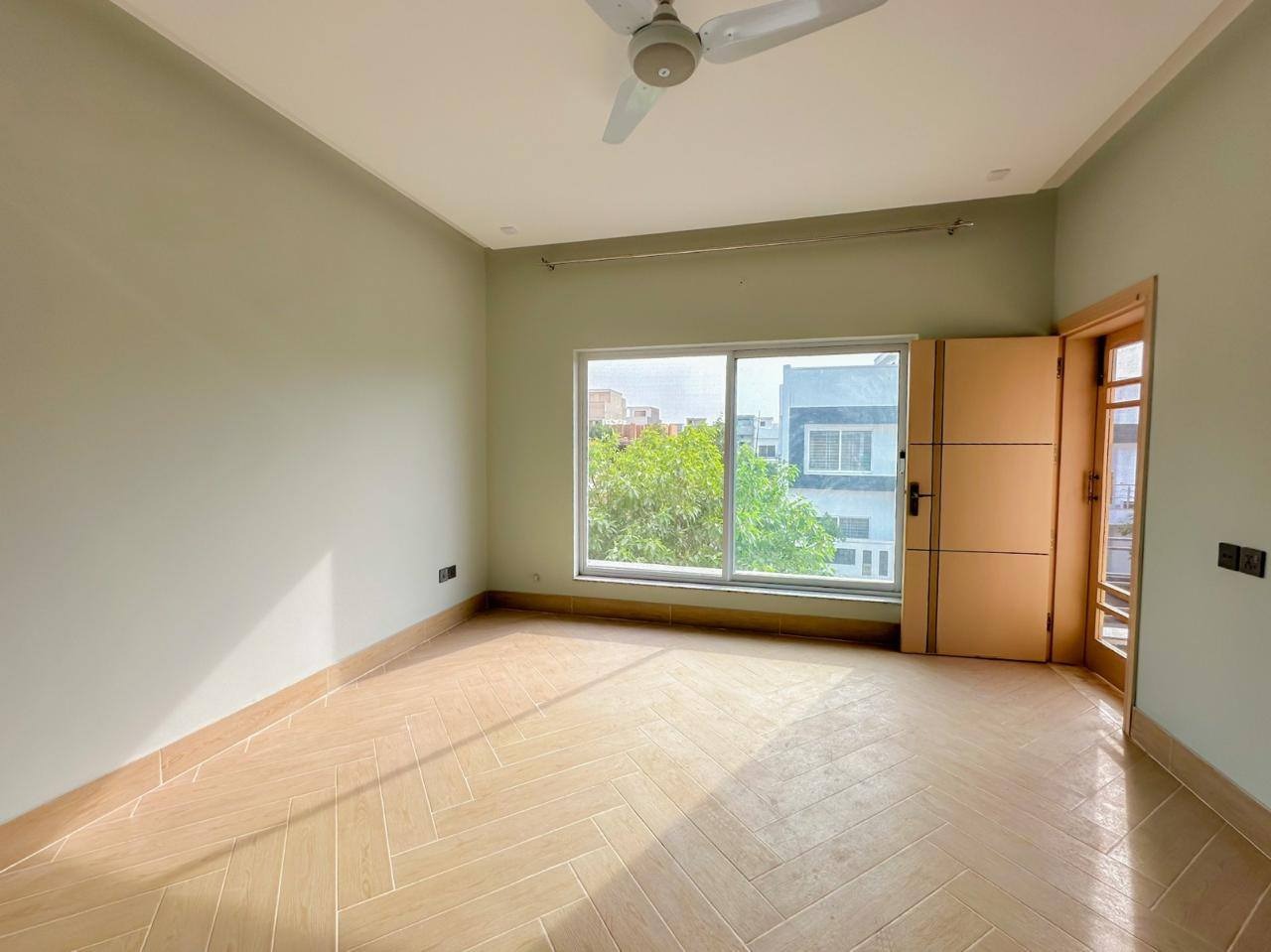 2bhk-lat-in-pallikaranai