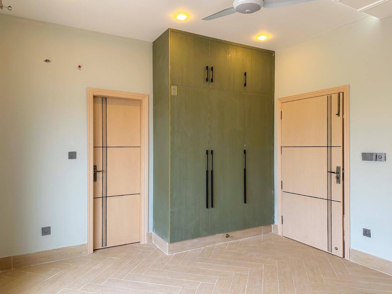 2bhk-lat-in-pallikaranai