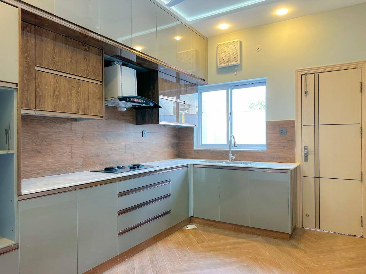 2bhk-lat-in-pallikaranai